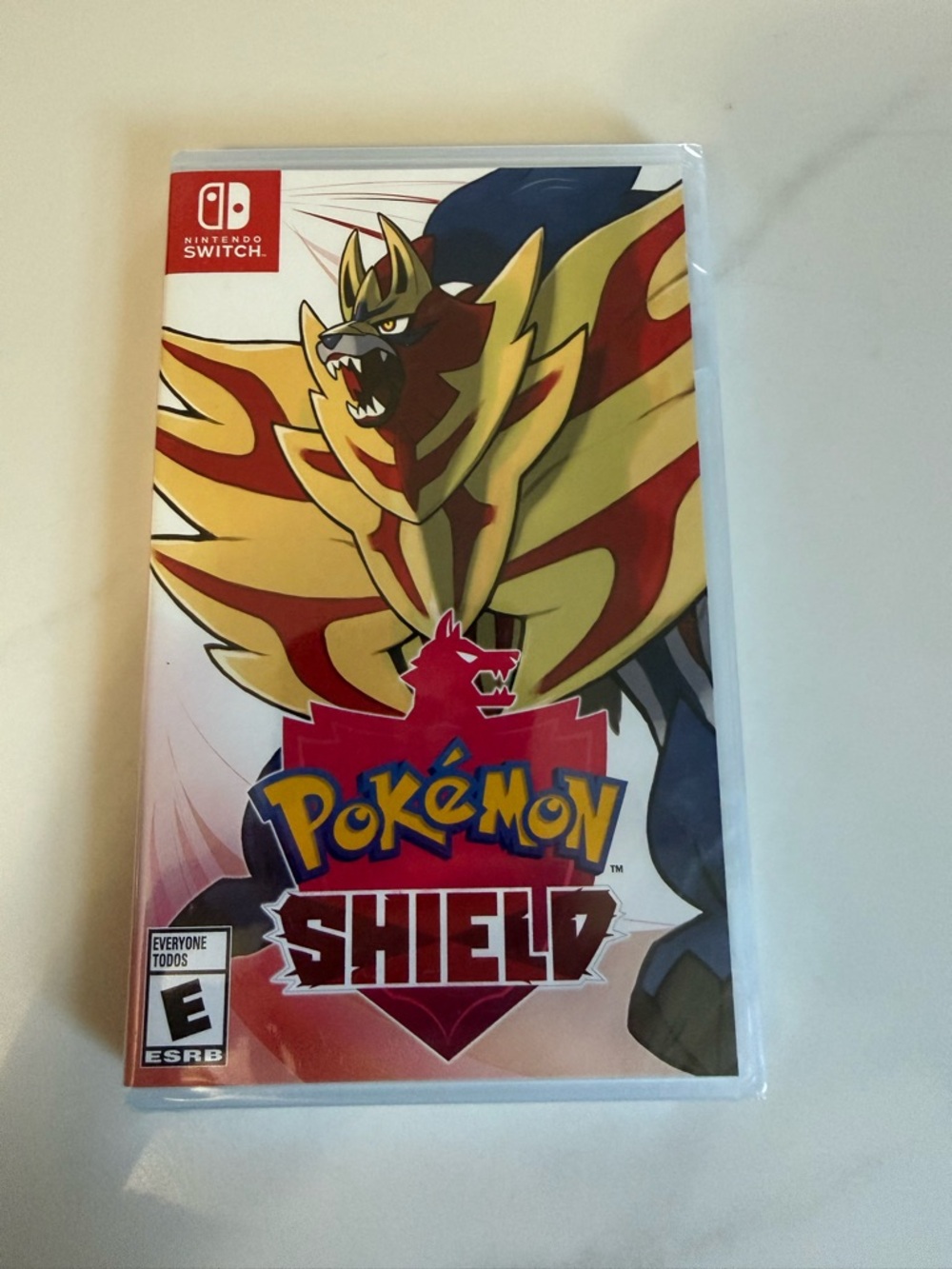 Pokémon Shield Nintendo Switch Game  FACTORY SEALED